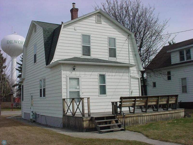 12 3 St NE, Dilworth, MN 56529