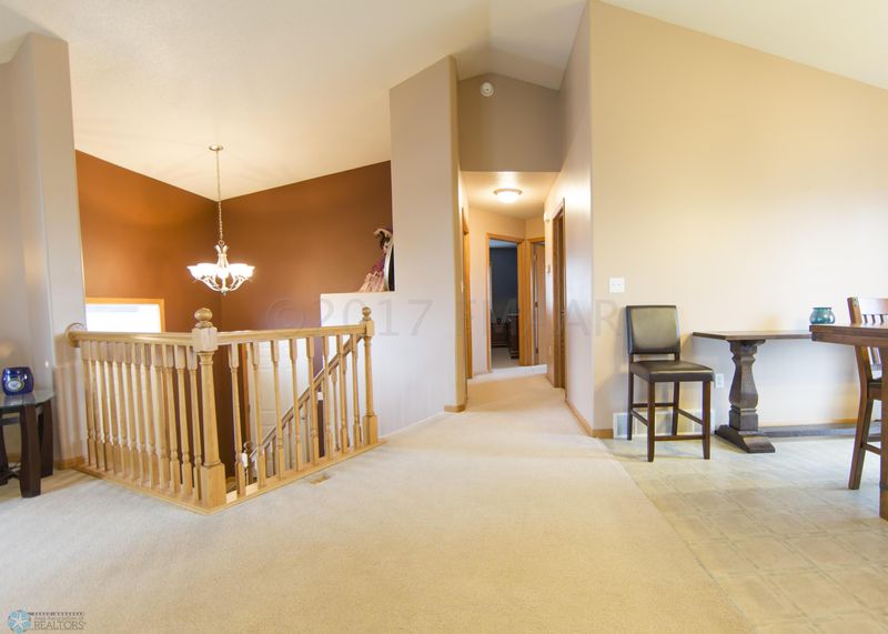1004 11 Ave SE, Barnesville, MN 56514