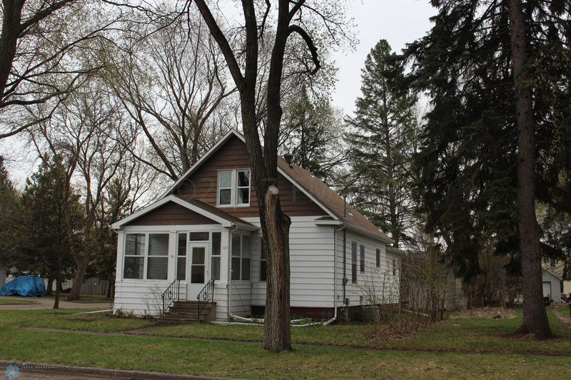 123 7th Ave S, Moorhead, MN 56560
