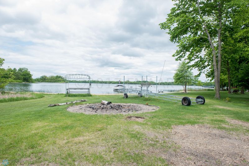 26369 Pleasant Places Dr, Underwood, MN 56586