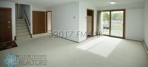 1219 7 St S #5, Moorhead, MN 56560