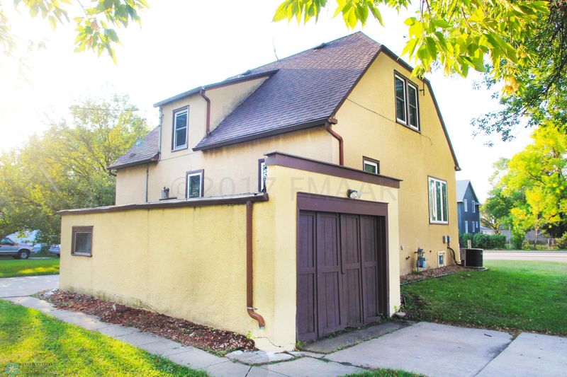 221 Center Ave W, Dilworth, MN 56529