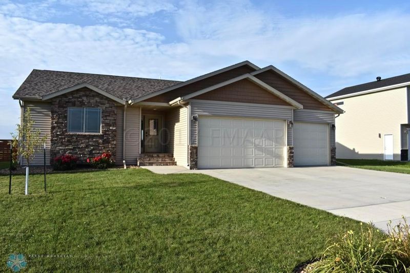 1008 6th Ave NE, Dilworth, MN 56529