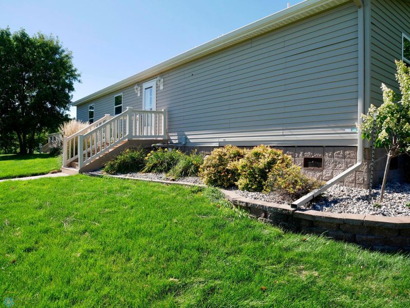 17722 Co Hwy 6, Lake Park, MN 56554