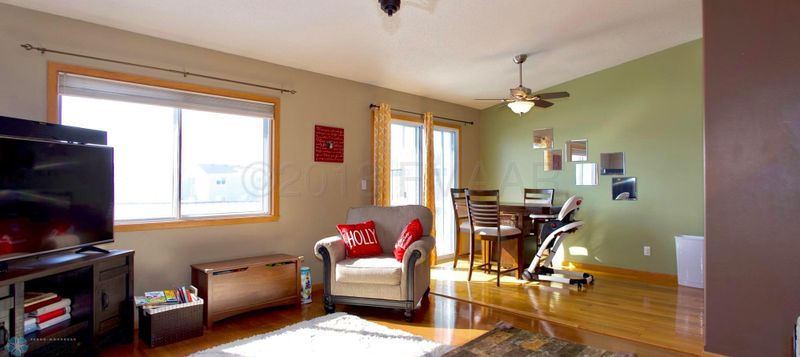 1819 41st Ave S, Moorhead, MN 56560