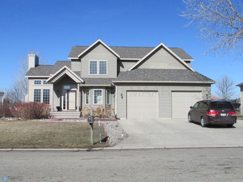 420 2 St NW, Dilworth, MN 56529