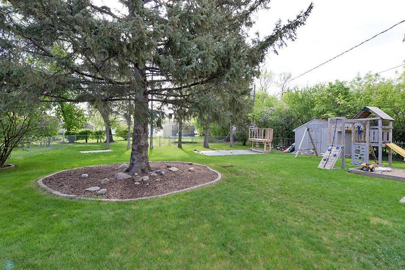 1314 5th St S, Moorhead, MN 56560