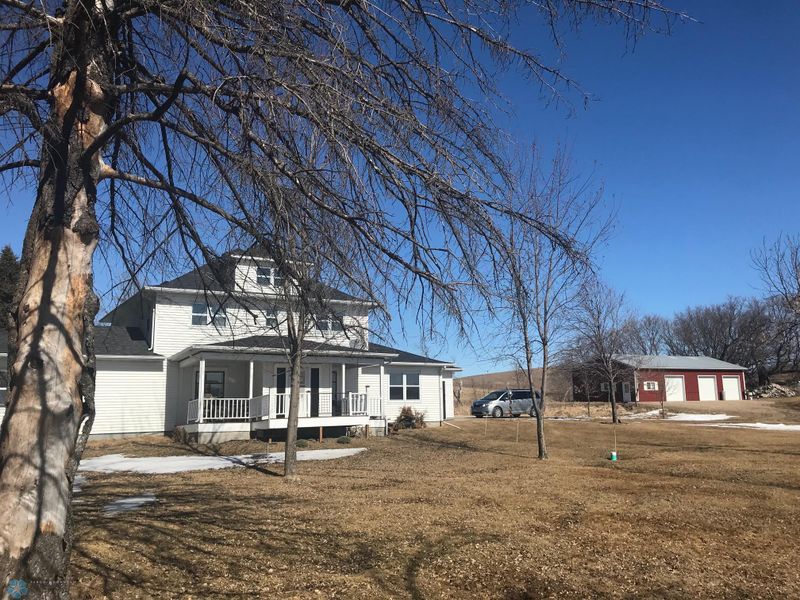 13764 300th St, Ashby, MN 56309