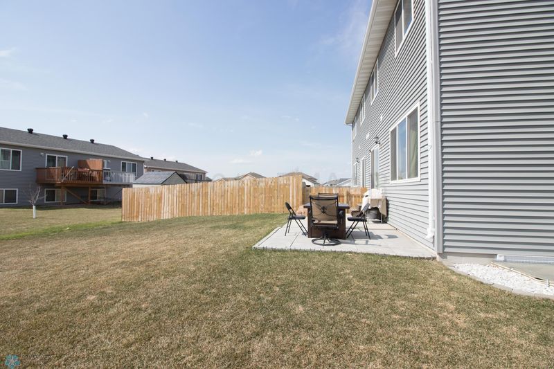 1219 39th Ave S, Moorhead, MN 56560