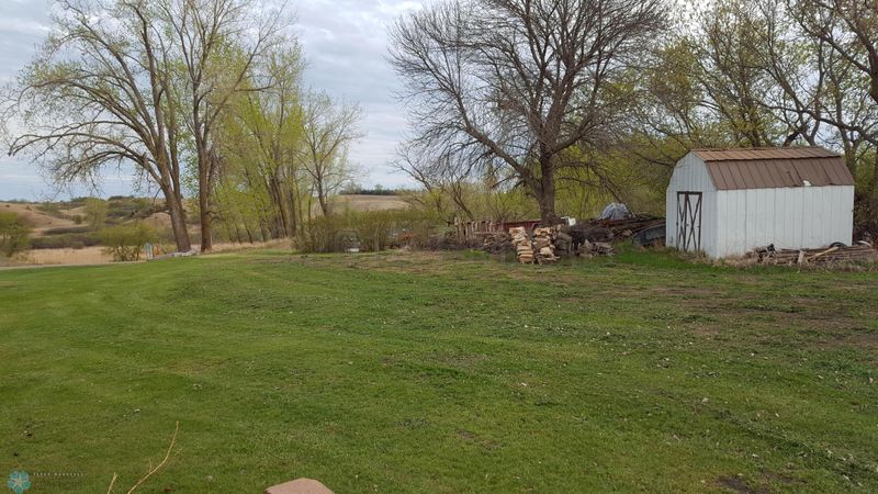 2227 280th St N, Hawley, MN 56549