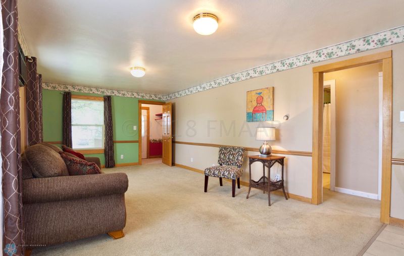 11 Hawley Ave, Glyndon, MN 56547