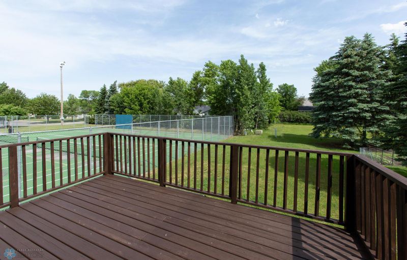 602 38th Ave S, Moorhead, MN 56560