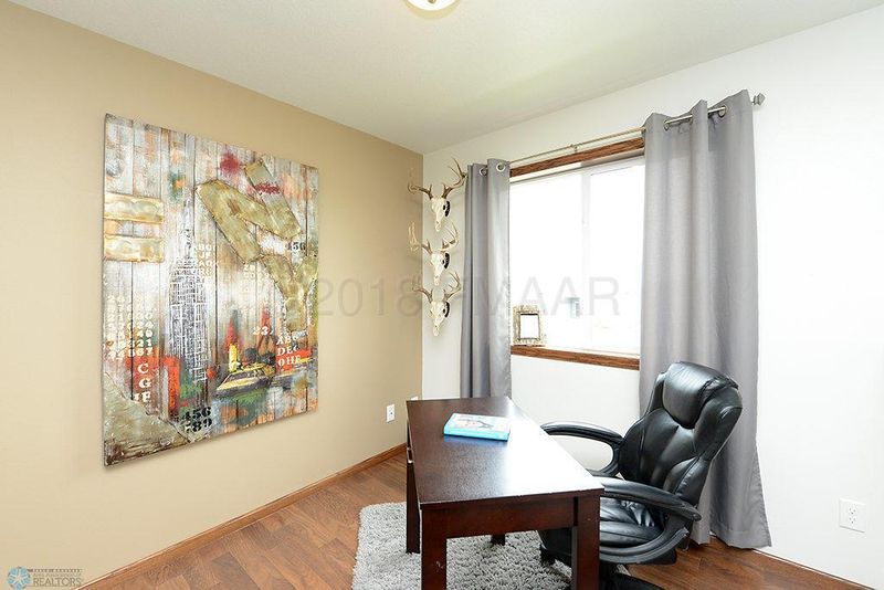 3566 23rd Ave S, Moorhead, MN 56560