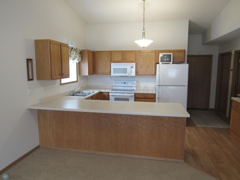 3511 29th Ave S, Moorhead, MN 56560