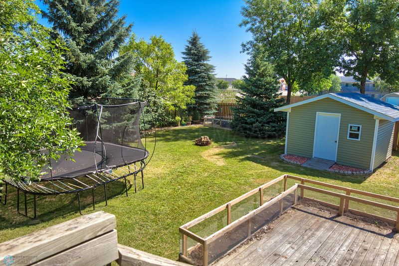 1226 32nd Street Cir S, Moorhead, MN 56560