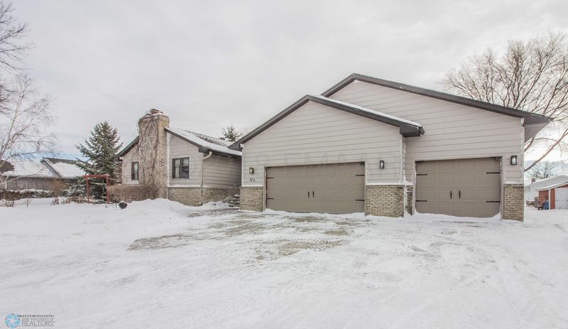 804 4 1/2 Ave NE, Barnesville, MN 56514
