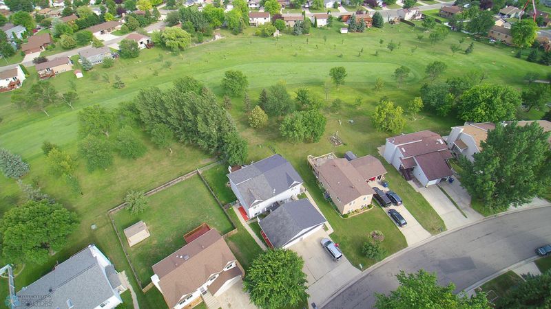 2824 26th St Cir S, Moorhead, MN 56560