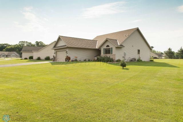 1460 Melvina Ln SW, Alexandria, MN 56308