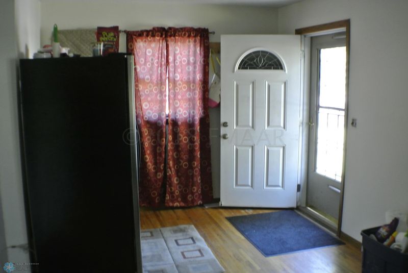 1005 14th St N, Moorhead, MN 56560