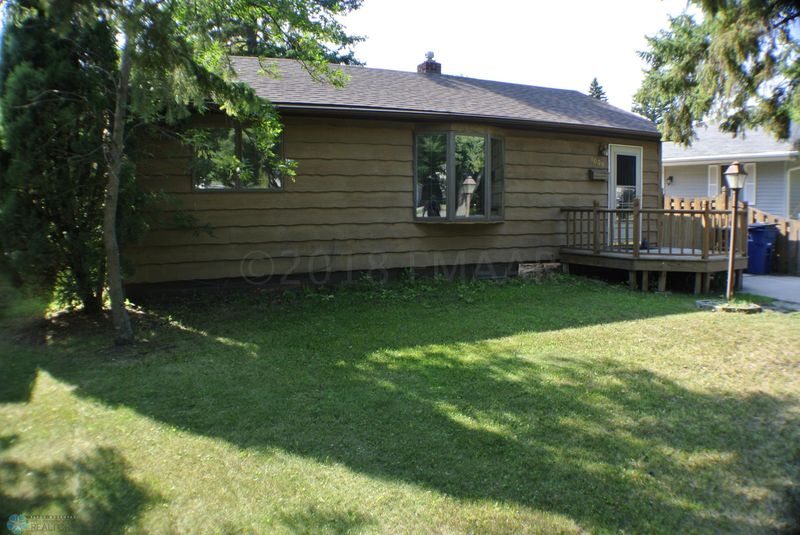 1005 14th St N, Moorhead, MN 56560