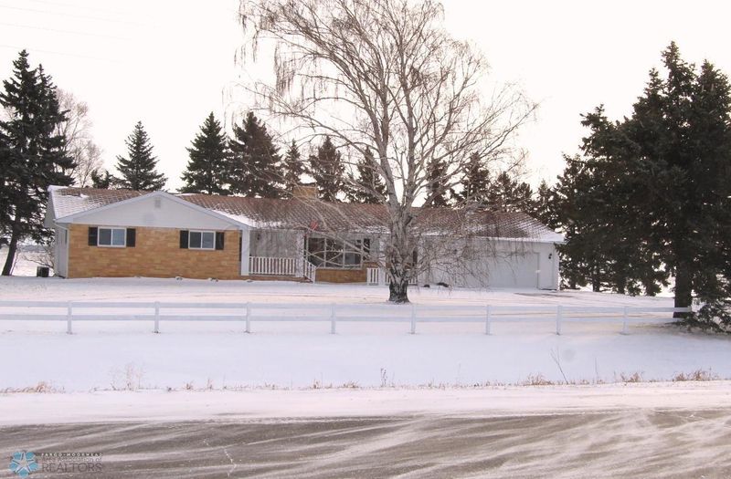 5112 Hwy 75 Rd S, Moorhead, MN 56560