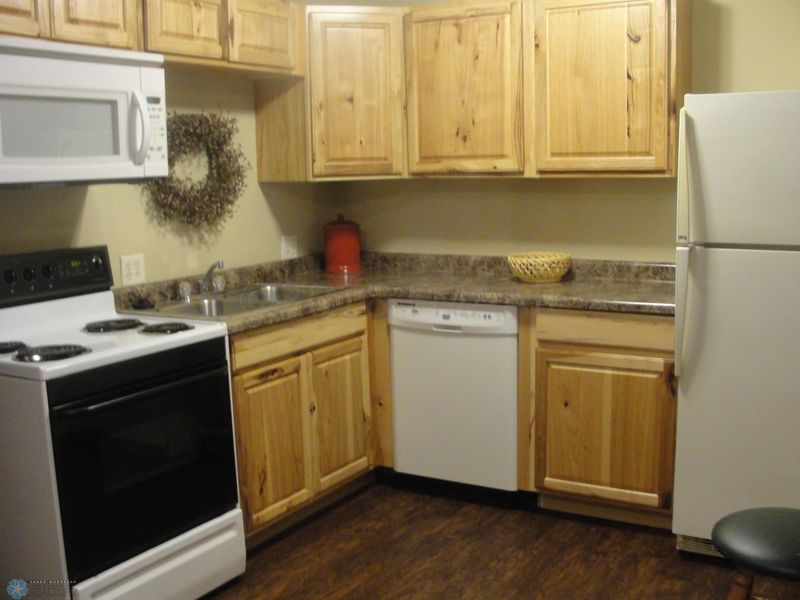 402 1st Ave NW #C, Dilworth, MN 56529
