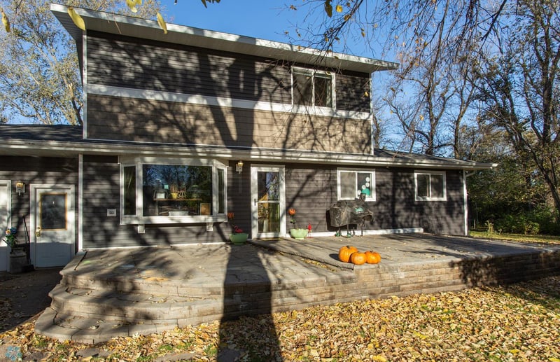 406 3rd St, Shelly, MN 56581