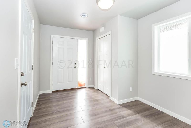 902 3 Ave NE, Dilworth, MN 56529