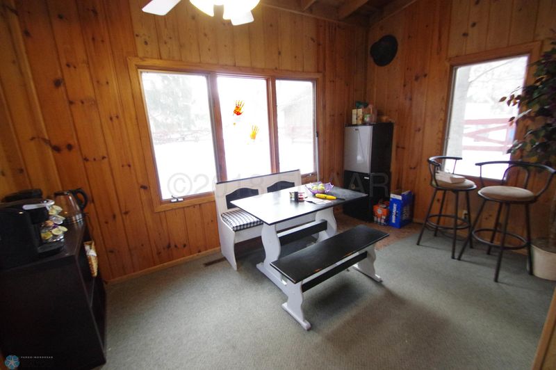 219 7th Ave S, Moorhead, MN 56560