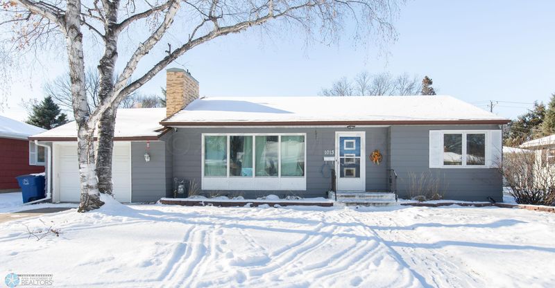 1013 1st St S, Moorhead, MN 56560