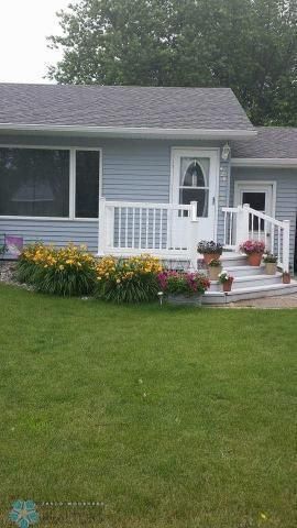 428 13th St N, Breckenridge, MN 56520