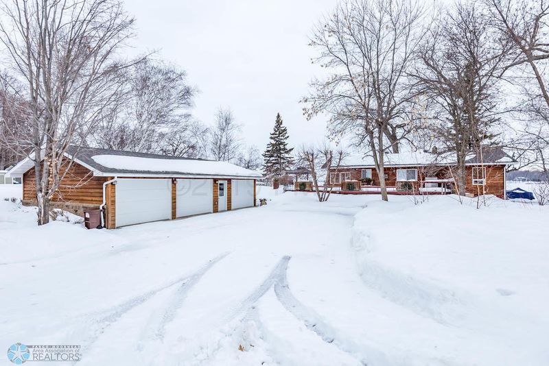 13626 E Big Cormorant Rd E, Audubon, MN 56511