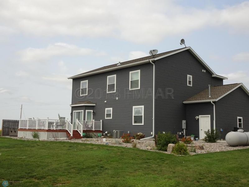 6677 140th Ave S, Sabin, MN 56580