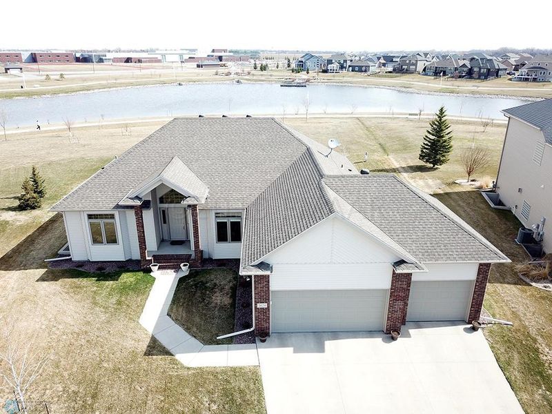 3624 22 Ave S, Moorhead, MN 56560