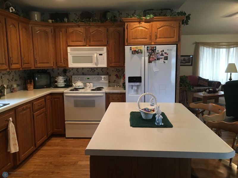1419 Sunset Blvd, Hawley, MN 56549