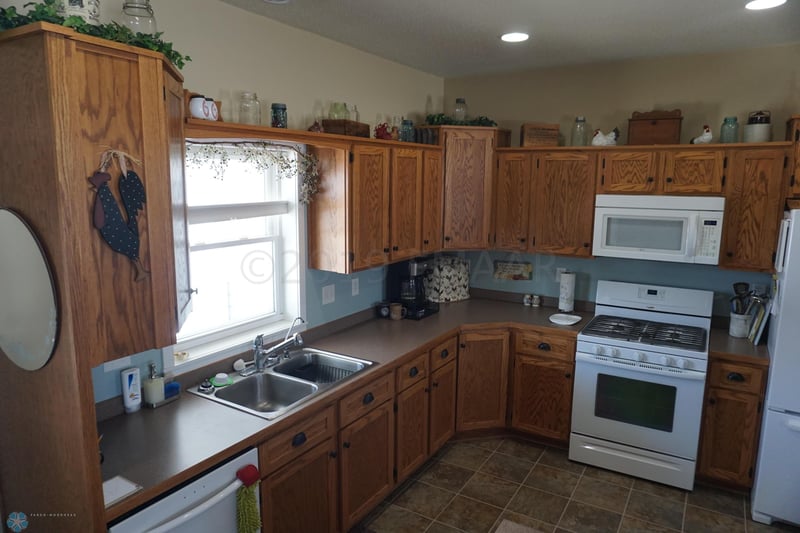 2483 210th St, Rothsay, MN 56579