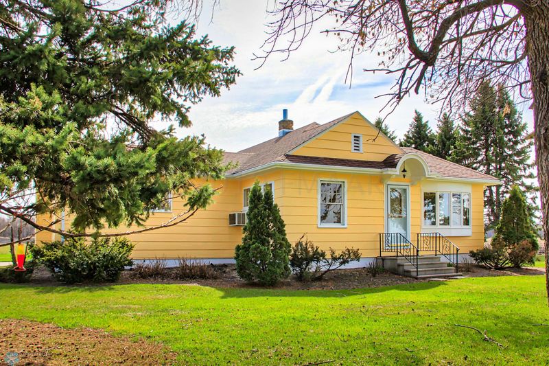 3770 80th St S, Sabin, MN 56580