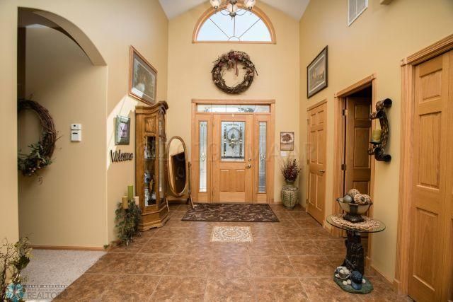 407 Thumper Lodge Rd, Ottertail, MN 56571