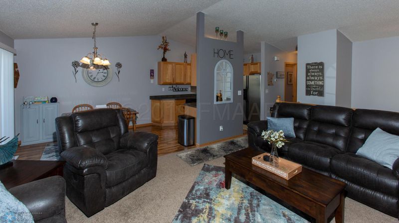 1608 41st Ave S, Moorhead, MN 56560