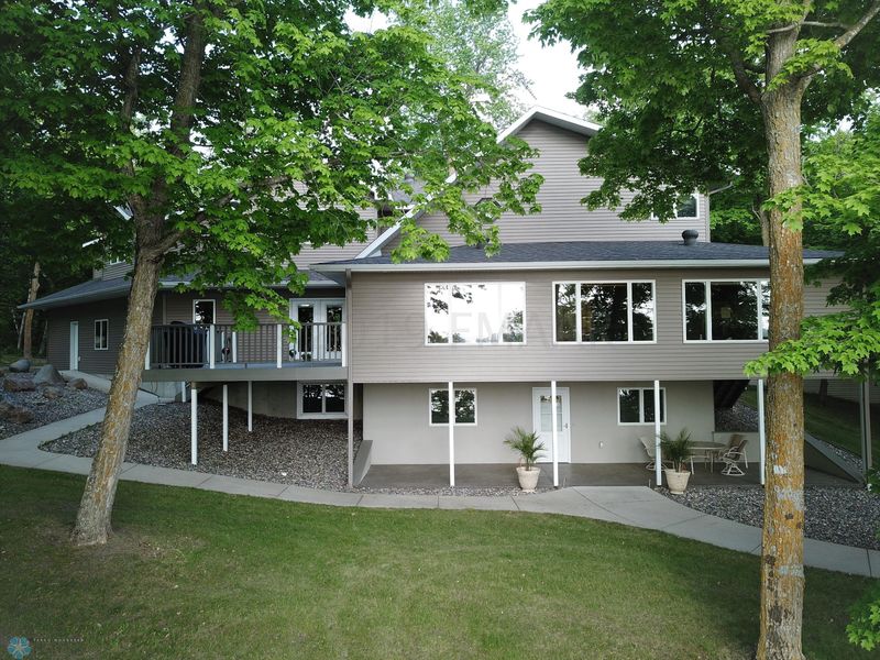 13494 Loon Ln, Lake Park, MN 56554