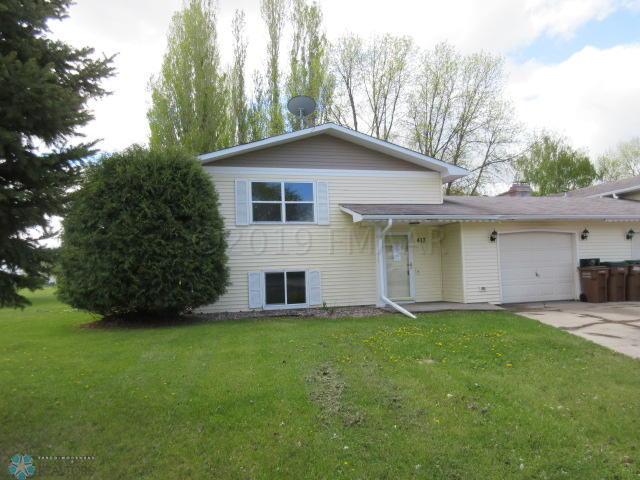 417 20 St NW, East Grand Forks, MN 56721