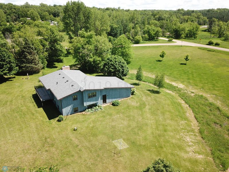 18209 Oak Dr, Detroit Lakes, MN 56501