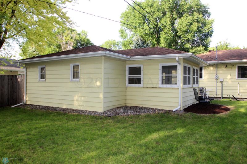 1209 16th St S, Moorhead, MN 56560