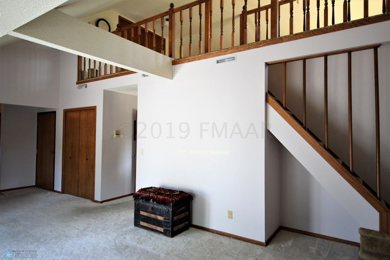 414 4th Ave S #10, Moorhead, MN 56560