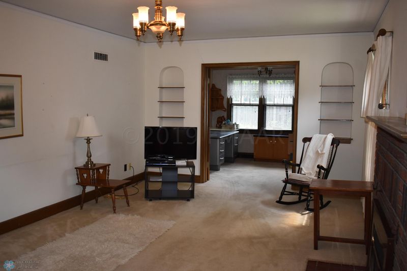 704 8th St S, Moorhead, MN 56560