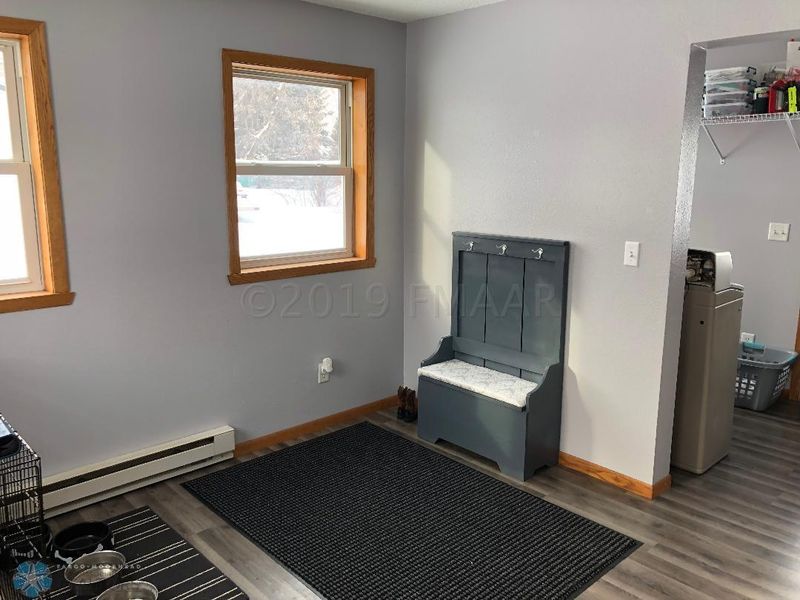419 Eglon Ave, Glyndon, MN 56547