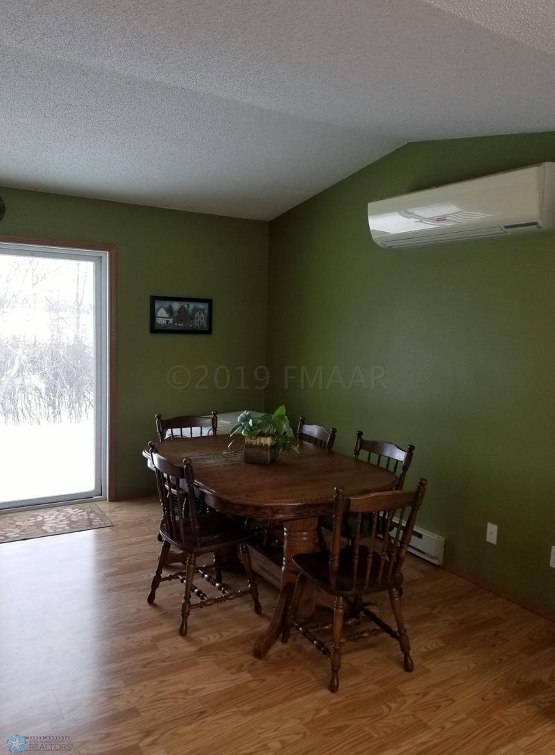 218 2nd St N, Hitterdal, MN 56552