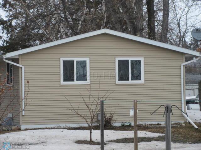 103 1 St, Shelly, MN 56581