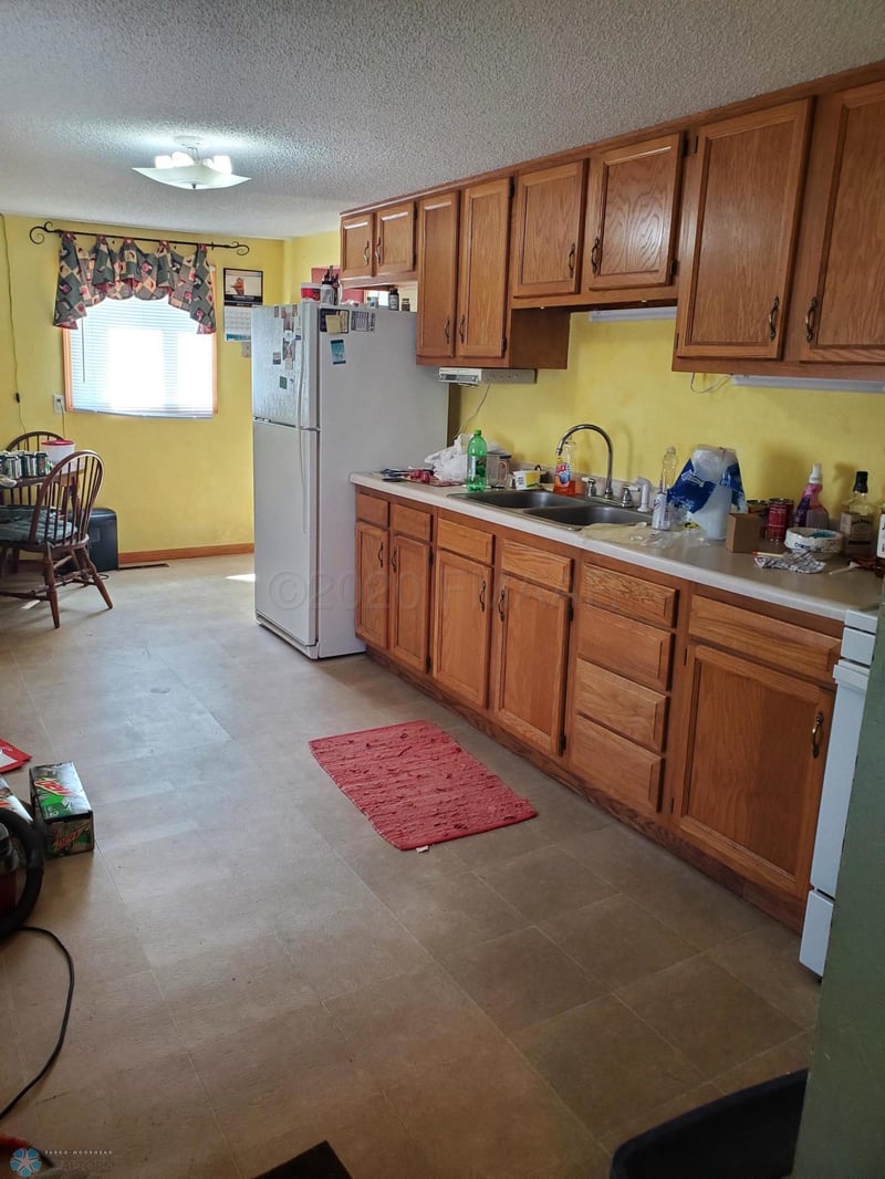 218 Front St W, Hitterdal, MN 56552