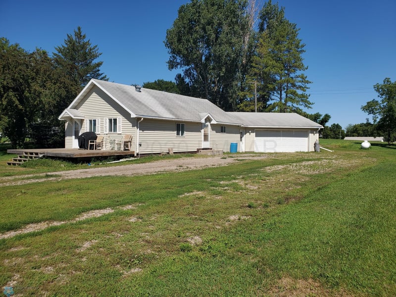 218 Front St W, Hitterdal, MN 56552